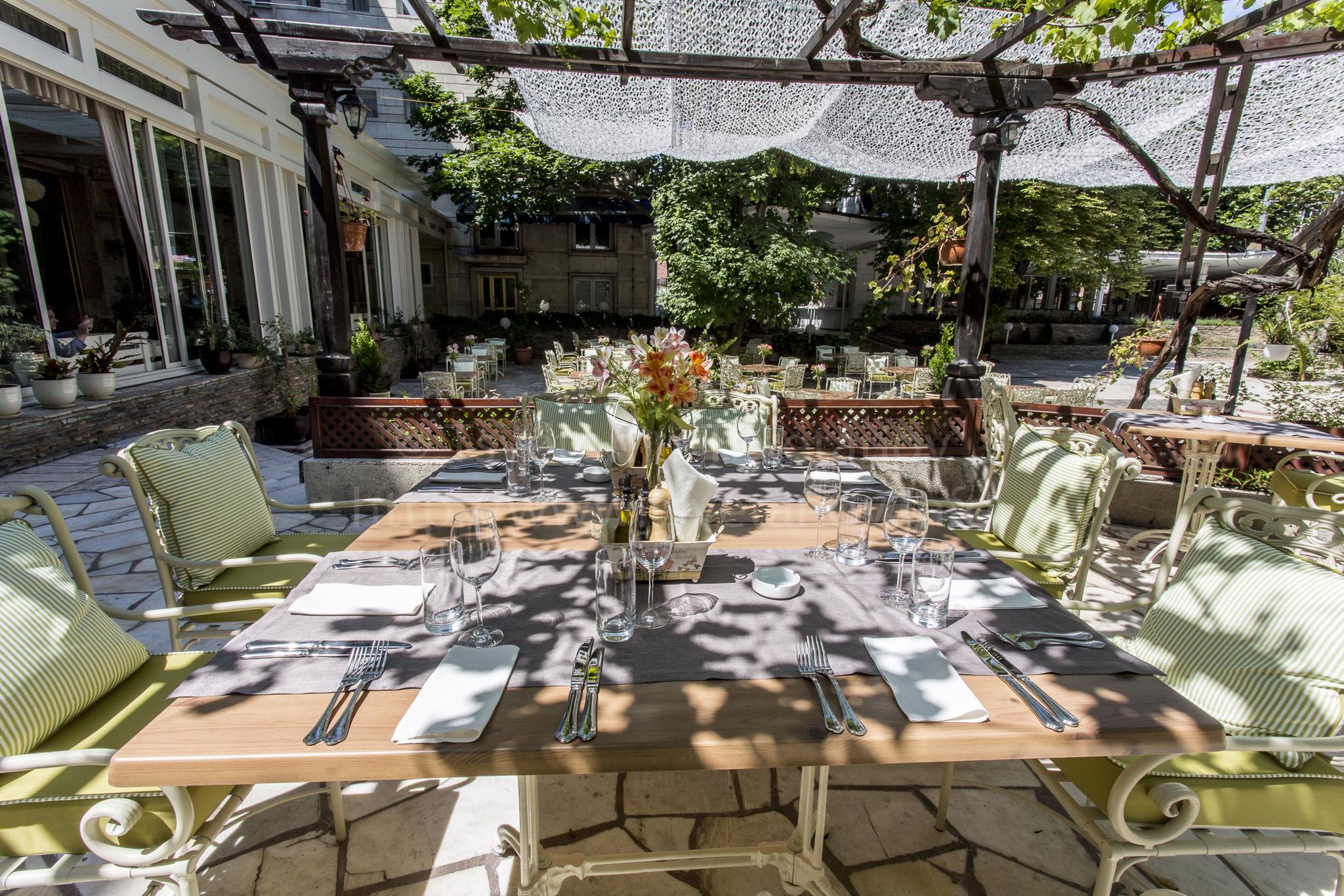 Dunav Plaza Hotel Ruse Restaurang bild