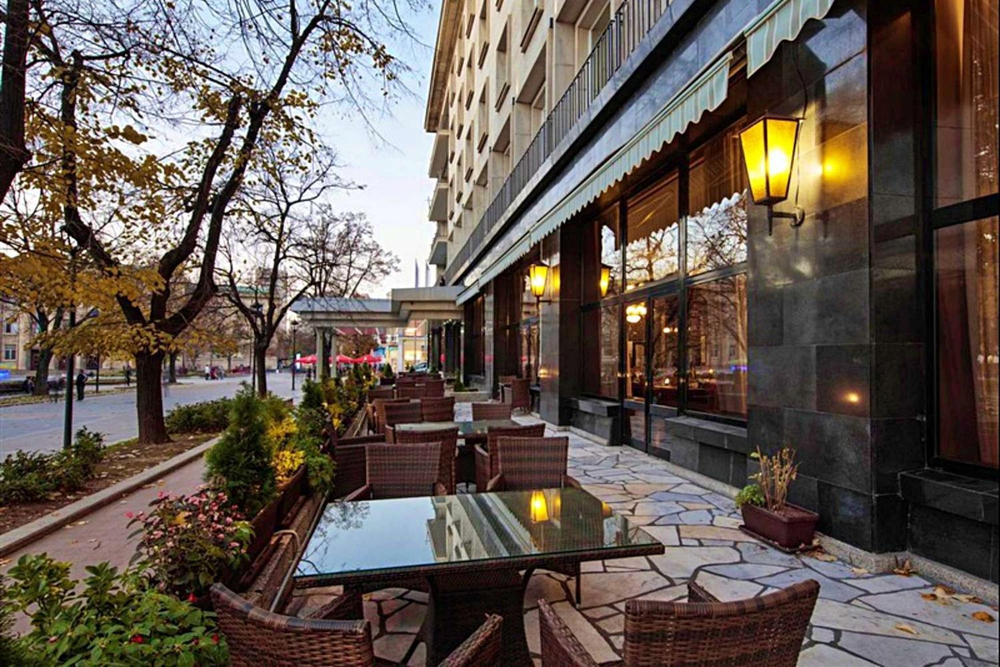 Dunav Plaza Hotel Ruse Exteriör bild